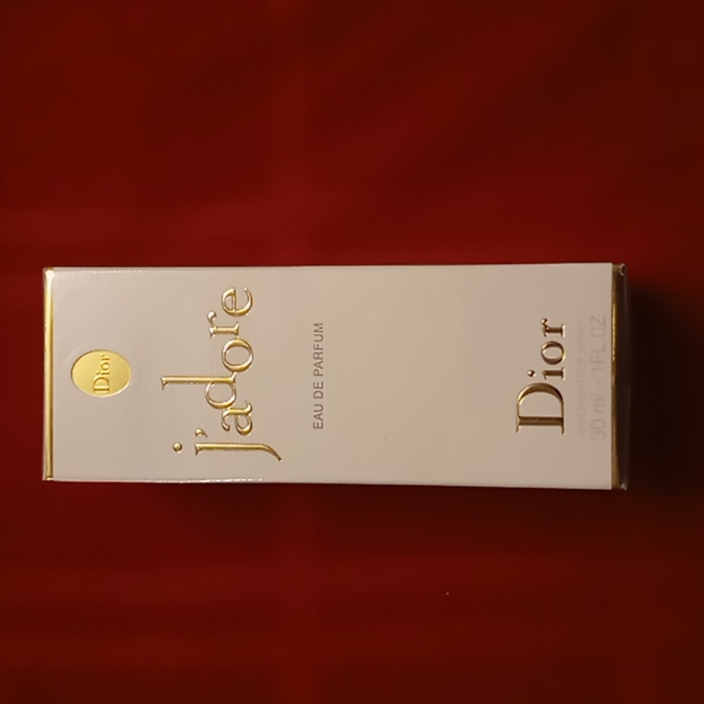 J'adore Dior eau de parfum vaporisateur spray 1 fl oz new factory sealed
